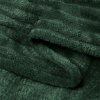 BEDELITE 3D Ribbed Emerald Green Fleece Twin Blanket - Image 9