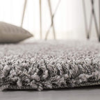SAFAVIEH California Shag Collection Accent Rug - Image 4