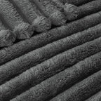 Exclusivo Mezcla Striped Queen Size Fleece Blanket - Image 4