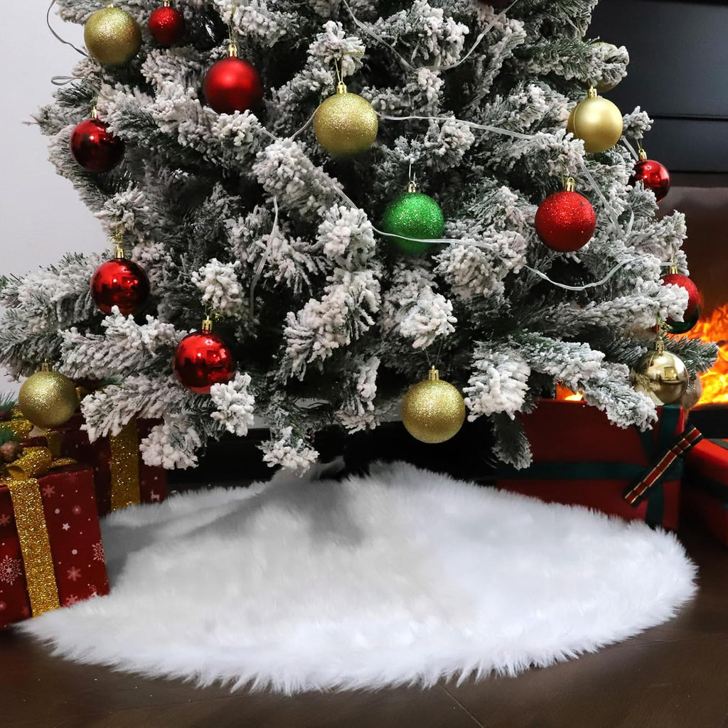 24 Inch Faux Fur Christmas Tree Skirt Soft Snow White Plush Tree Mat Christmas Decorations Fluffy Tree Skirts Xmas Holiday Party Indoor Decorations