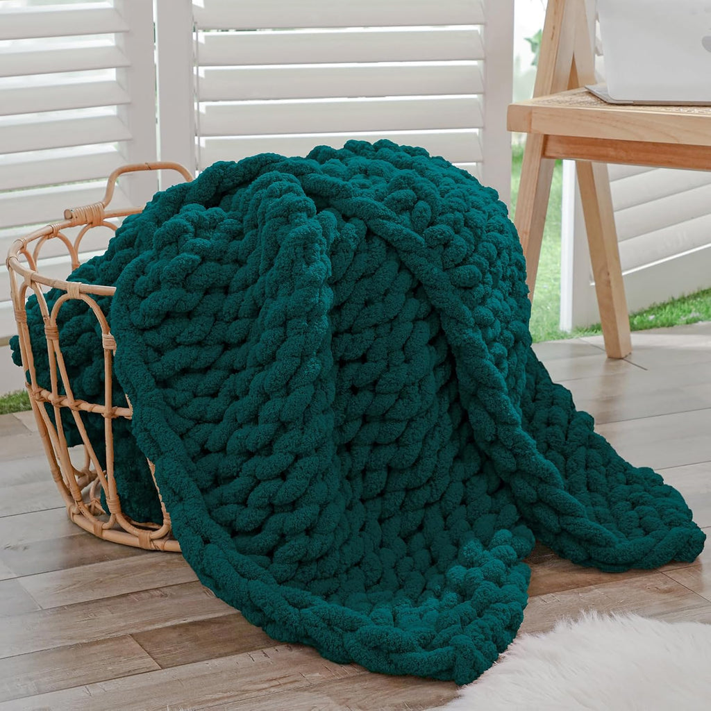 Bigacogo Chunky Knit Throw Blanket for Couch, 40x60 inches, 100% Hand Knitted with Thick Jumbo Chenille Yarn, Cozy Soft Large Rope Knot Cable Crochet Blankets for Sofa Bed Living Room, Dark Green