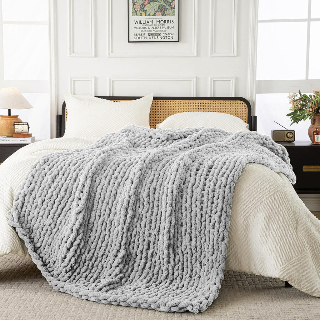 Ultra Soft Chunky Knit Blanket Throw -50x70 Hand Knitted Warm Chenille Throw Blanket, Home Decor Soft Thick Yarn Cable Knit Blanket Breathable Fleece Banket Christmas for Couch Bed Sofa Best GIF