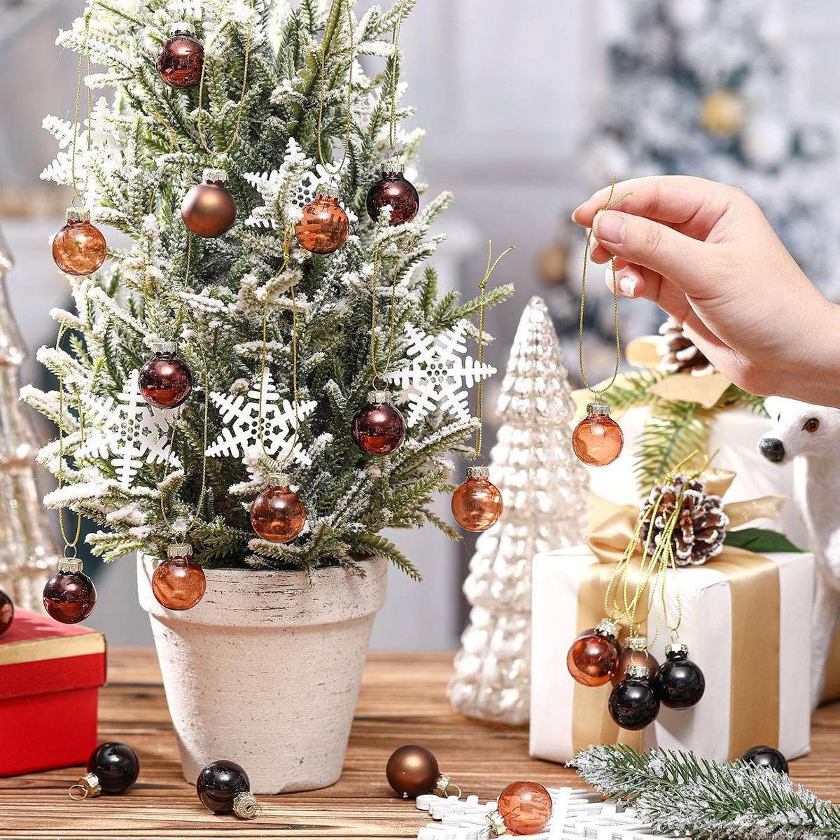 Tioncy 32 Pcs 1 Inch Mini Glass Christmas Ornaments Balls Shiny Christmas Balls Tiny Tree Hanging Decoration Small Colorful Ball Pendant for Xmas Party Supplies(Multi Brown, Black)