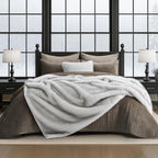 Luxury Faux Fur Throw Blanket, Soft Fluffy Faux Mink Blankets for Bed, Couch, Sofa, Thick Cozy Plush Warm Fur Throws with Reversible Velvet, Frosted White Wolf, 50"x60"