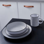Stone Lain Daisy Stoneware 32-piece Round Dinnerware Set, Daisy - White and Black