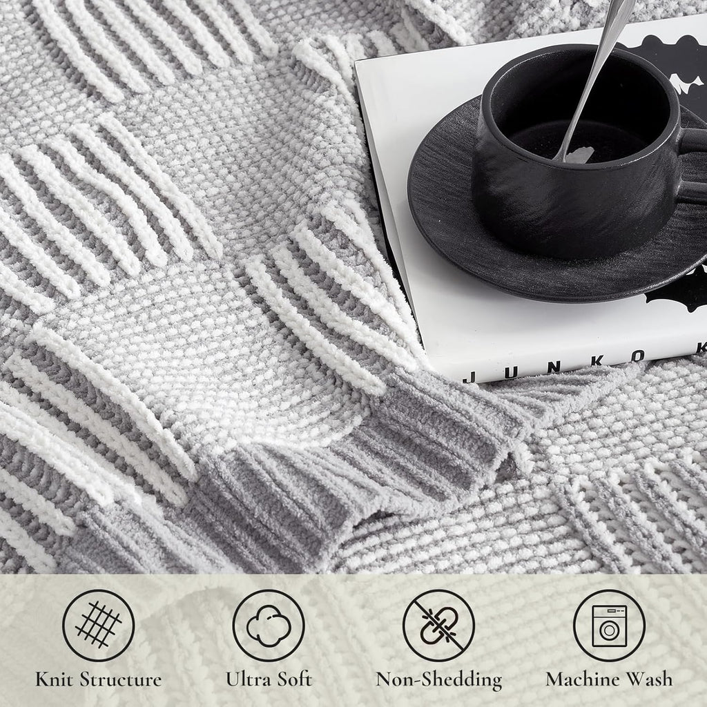 Amélie Home Chenille Knit Throw Blanket for Couch, Checkered Texture Decorative Soft Blanket for Sofa, Bed & Living Room, 50"x60", Grey & White