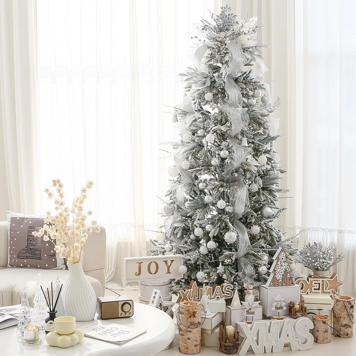 Sea Team 60mm/2.36" Delicate Contrast Color Theme Painting & Glittering Christmas Tree Pendants Decorative Hanging Christmas Baubles Balls Ornaments Set - 30 Pieces (Silver & White)