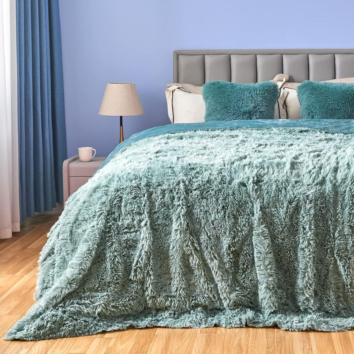GONAAP Fuzzy Faux Fur Throw Blanket Queen Size Ice Blue Super Soft Cozy Plush Fuzzy Shaggy Blanket for Couch Sofa Bed (Ice Blue, Queen(90"x90"))
