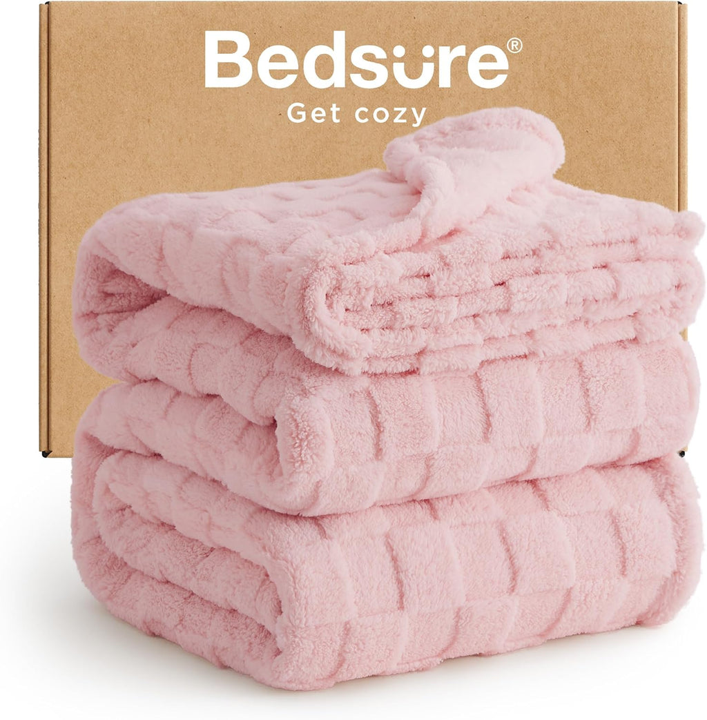 Bedsure GentleSoft Blankets Queen Size for Bed - Super Soft Cozy Blanket for Women Men Girls, Large Fuzzy Fleece Throw for Bedroom Decor, Blush Pink, 90x90 Inches