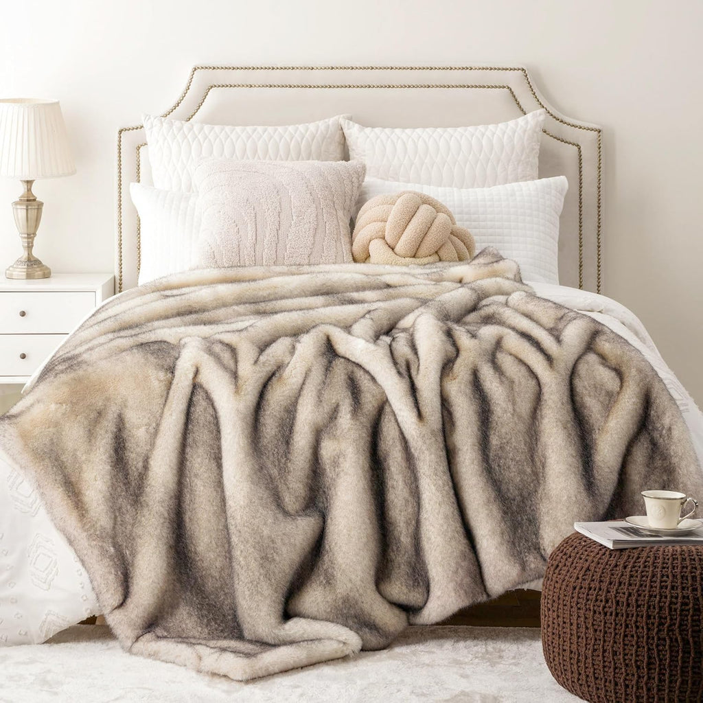 BATTILO HOME Luxury Fluffy Faux Fur Throw Blanket, Cozy Soft Warm Fur Blanket for Couch, Sofa, Chair, Bed, Plush Fuzzy Fur Throws with Long Pile & Brushed Tips, 50"x60"