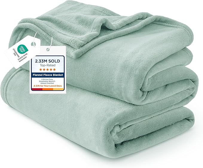 Bedsure GentleSoft Fleece Blanket California King Sage Green by Unknown