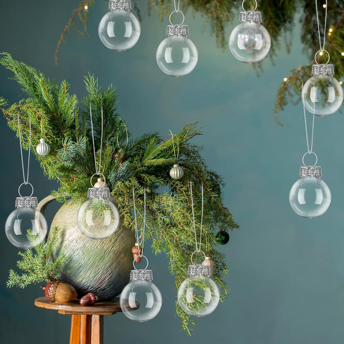 Tioncy 32 Pcs 1 Inch Mini Glass Christmas Ornaments Balls Shiny Christmas Balls Tiny Tree Hanging Decoration Small Colorful Ball Pendant for Xmas Party Supplies(Transparent)