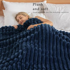 Exclusivo Mezcla Striped Queen Size Fleece Blanket - Image 2