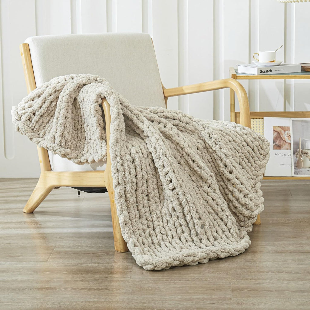 WESHIONGOO Chunky Knit Blanket Throw 40"×40" Knitted Throw Blankets for Couch Bed Fluffy Soft Blanket with Jumbo Chenille Yarn Thick 100% Handmade (Linen)