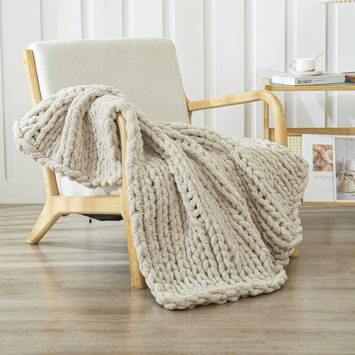 WESHIONGOO Chunky Knit Blanket Throw 40"×40" Knitted Throw Blankets for Couch Bed Fluffy Soft Blanket with Jumbo Chenille Yarn Thick 100% Handmade (Linen)