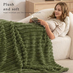 Exclusivo Mezcla Striped Fleece Throw Blanket - Image 2