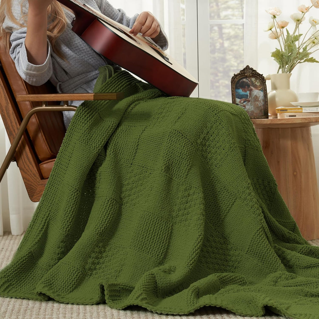 Amélie Home Chenille Knit Throw Blanket for Couch, Checkered Texture Decorative Soft Blanket for Sofa, Bed & Living Room, 50"x60", Olive Green
