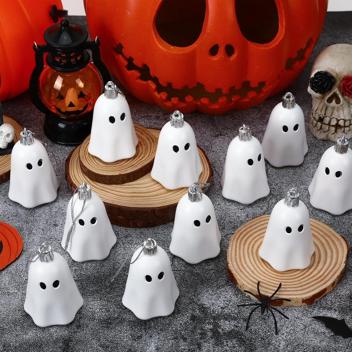 JULMELON 24Pcs Halloween Hanging Ornaments White Ghost Decorations Halloween Tree Decoration Mini Ghost Ornaments for Home Party Decor