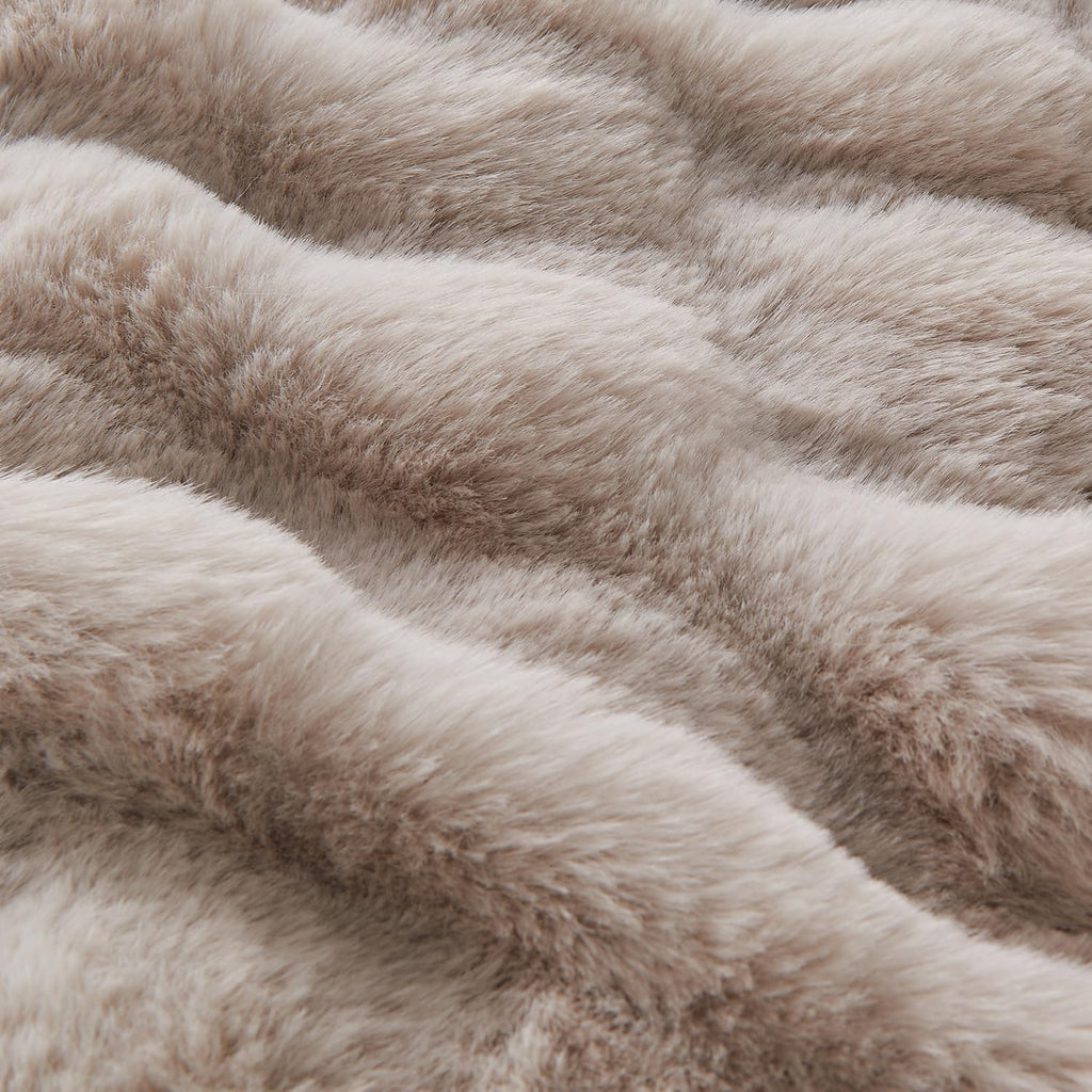 Lotus Karen Faux Fur Throw Blanket Linen - 800 GSM Bubble Rabbit Fluff Blanket for Couch Bed Sofa,Softest Fluffy Fuzzy Cozy Blanket,Thick Furry Plush Shaggy Warm Blankets for Women,90x90 Inches