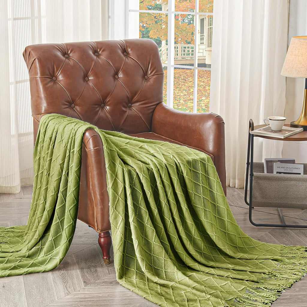 inhand Knitted Throw Blanket for Couch and Bed, Soft Living Room Home Decor Knitted Blanket with Tassel, Outdoor Lightweight Breathable Summer Blanket, Farmhouse Warm Woven Decorative, 50"x60"