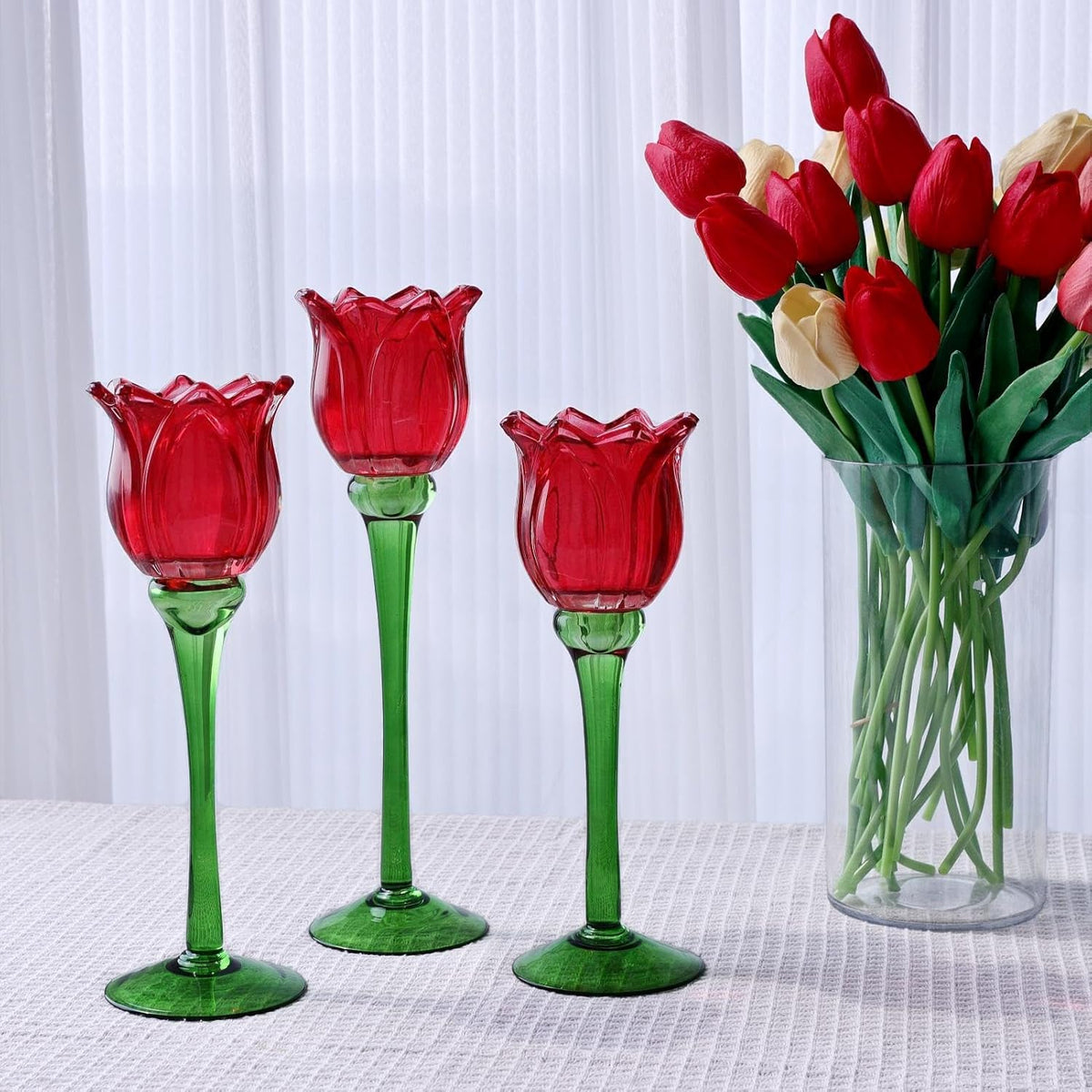 VOHO Red Tulips Candle Holders Gifts for Anniversary, Red Tealight Candle Holder for Christmas Holiday Valentines Decorations, Tulip Tea Light Candle Holders Glass Decor for Romance Tabletop(Set of3)