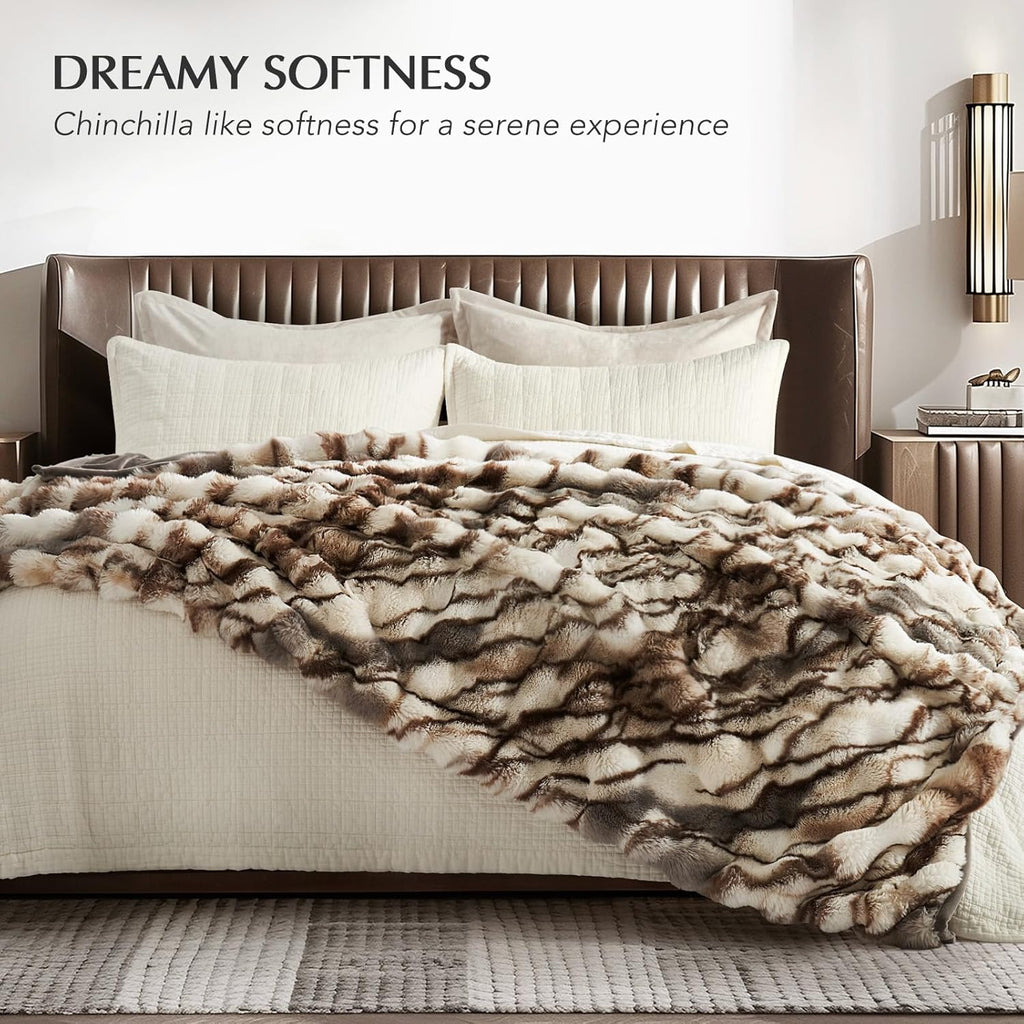 EVERGRACE Ultra Soft Luxury Fluffy Ridgeline Faux Rabbit Fur Throw Blanket, Thick Warm Bubble Throw for Bed, Cozy Plush Reversible Blankets for Couch, Chair, Sofa, Beige & Gray, 50x60 Inches, 870 GSM