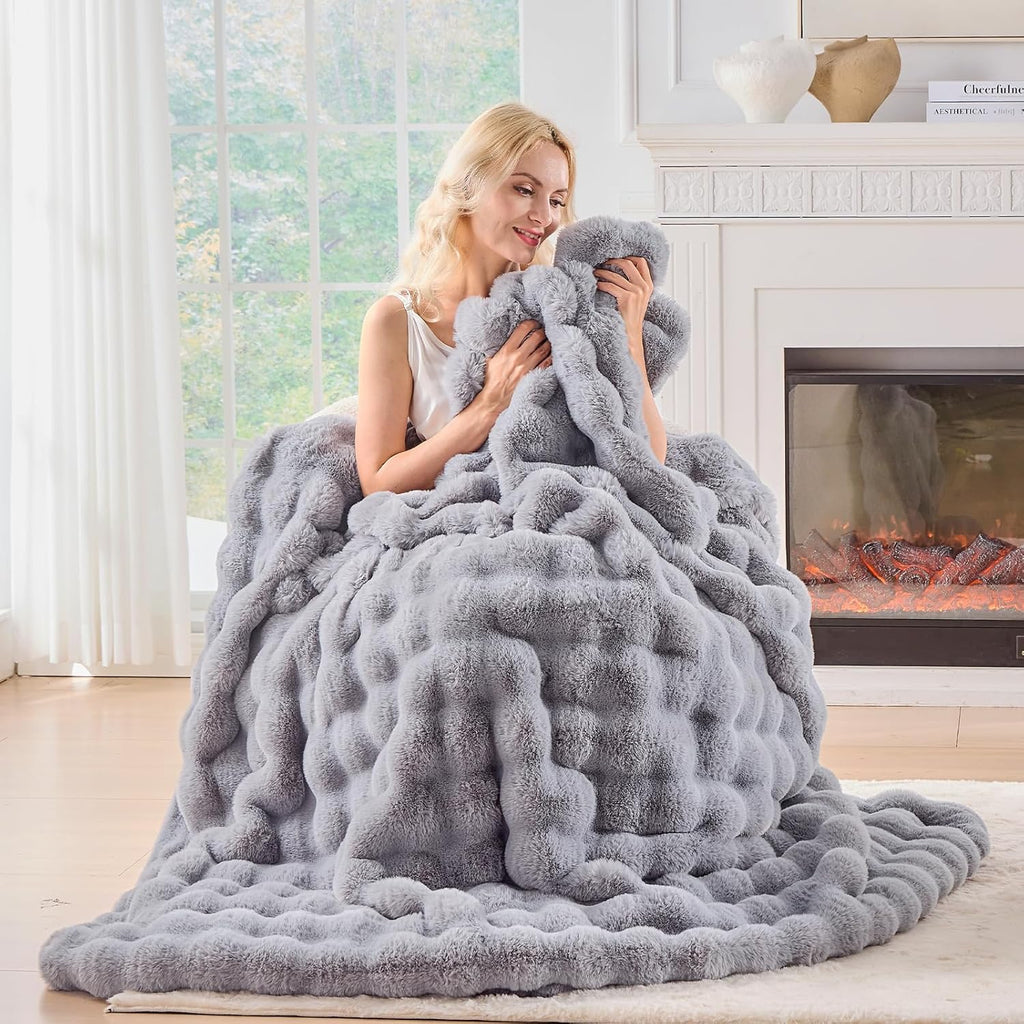 BENVWE Fluffy Faux Fur Throw Blanket for Couch, Soft Plush Thick Cozy Fuzzy Luxury Minky Bubble Blanket for Home Living Room Decor Gift for Women, Light Grey, 51" x 63", 1100GSM
