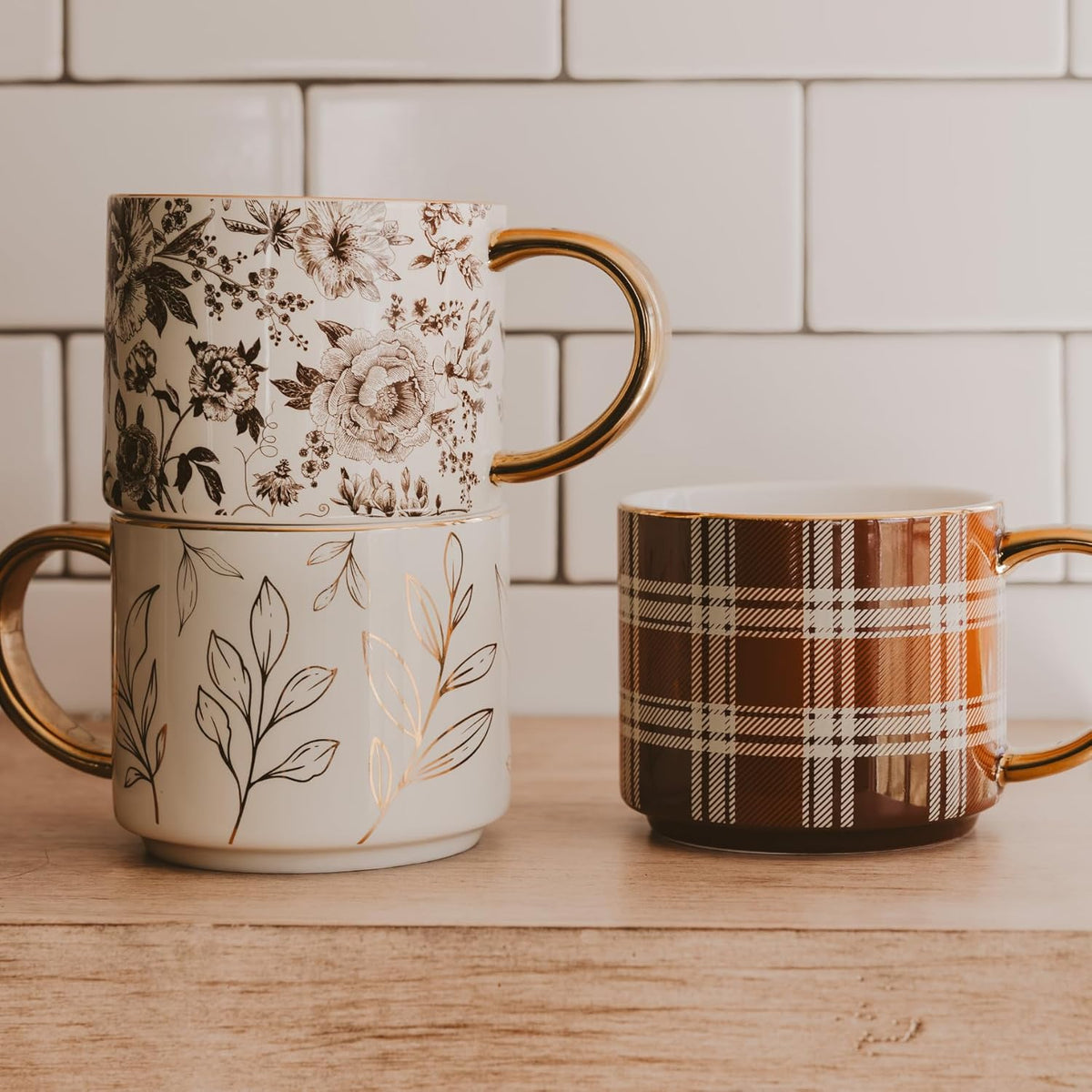 Sweet Water Decor Brown Plaid Mug with Gold Handle, 14oz Fine Bone China Coffee Cup for Tea, Latte, or Hot Cider, Cozy Fall Drinkware, Housewarming & Hostess Gift for Autumn and Thanksgiving