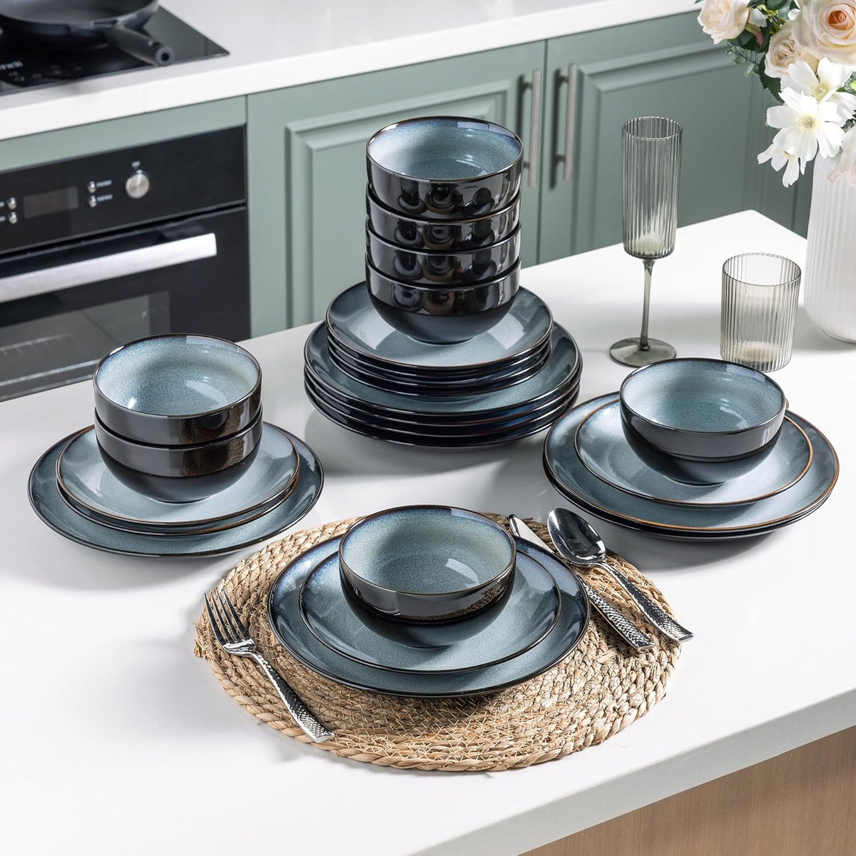 LERATIO Ceramic Dinnerware Sets for 8,Stoneware Plates and Bowls Sets,Handmade Reactive Glaze Dishes Set,Chip Resistant and Scratch Resistant | Oven&Dishwasher & Microwave Safe-Gray White (24PCS)