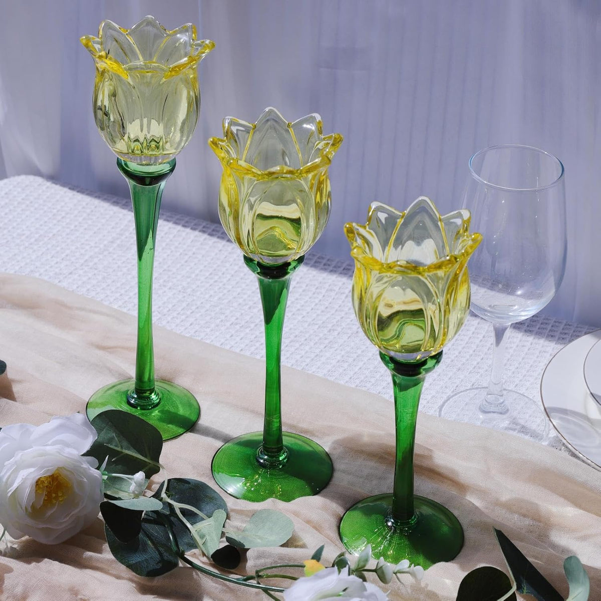 VOHO Yellow Tulips Candle Holders for Modern Home Decor, Bright Yellow Tealight Candle Holder Birthday Gifts for Women Friends, Tulip-like Tea Lights Candle Holder for Party Table Centerpiece(Set of3)