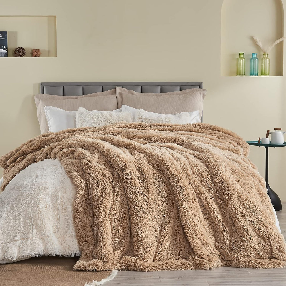 GONAAP Fuzzy Faux Fur Throw Blanket Brown Super Soft Cozy Plush Fuzzy Shaggy Blanket for Couch Sofa Bed (Brown, Throw(50"x60"))