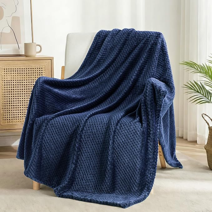 Exclusivo Mezcla Soft Waffle Fleece Bed Blanket Twin Size, Cozy Fluffy Design - Image 4
