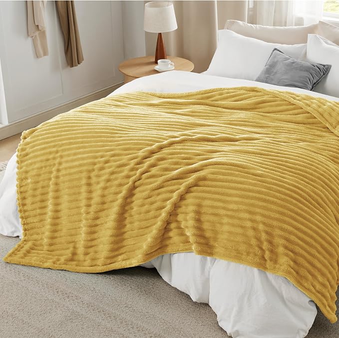 Bedsure Soft Queen Size Blanket - Image 8