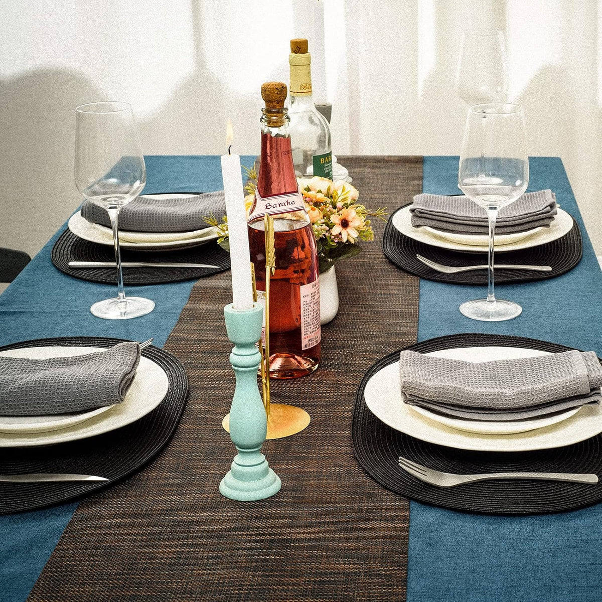 AHHFSMEI Placemats Set of 4 for Dining Table Washable Woven Vinyl Non-Slip 18x12 inches Placemat Heat-Resistant Durable Table Mats for Dining Table Easy to Clean (Oval Black, 4)