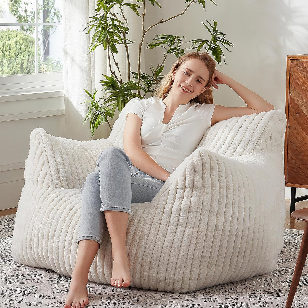 Giant Bean Bag Chairs for Adults with Filling Plush Fluffy Bean Bag Chairs for Teens with Armrests Comfy BeanBag Lazy Couch Sofa Chair for Bedroom Living Room Reading