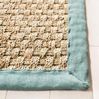 SAFAVIEH Area Rug 4x6 - Image 3