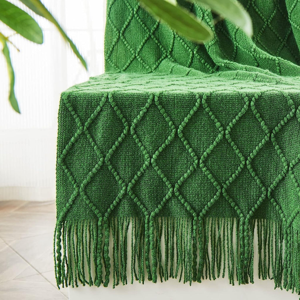 inhand Green Christmas Throw Blanket for Couch and Bed, Birthday Gifts for Women Teen Girl Friend Home Decor Knitted Blanket and Throws, Outdoor Lightweight Farmhouse Warm Woven Decorative, 50"x60"
