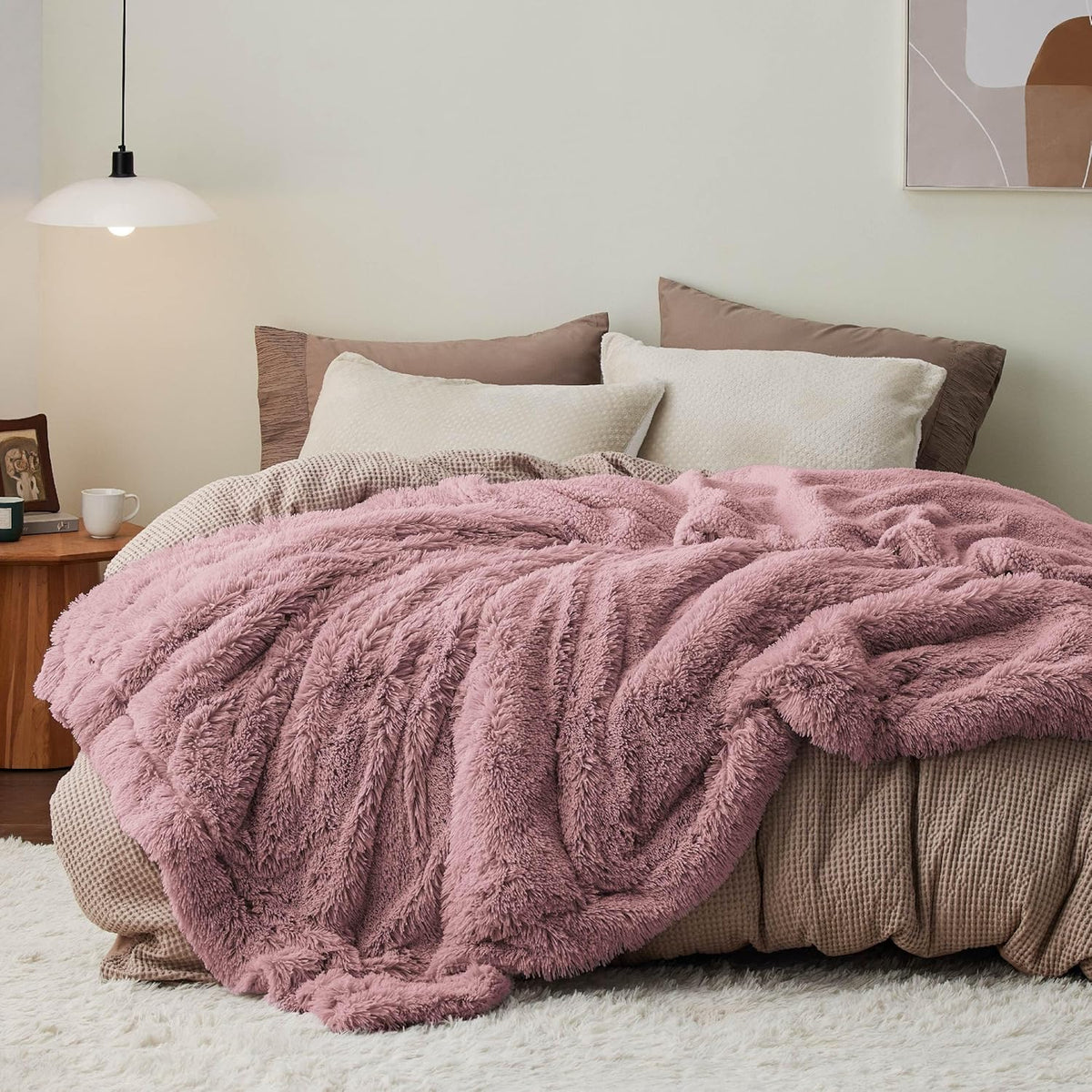 Bedsure GentleSoft Fluffy Dusty Pink Blankets Queen Size for Bed, Thick Sherpa Faux Fur Fleece Fuzzy Plush Winter Warm Soft Queen Blankets, Bedroom Decor Pink Gifts Cozy Gifts for Women Men, 90x90