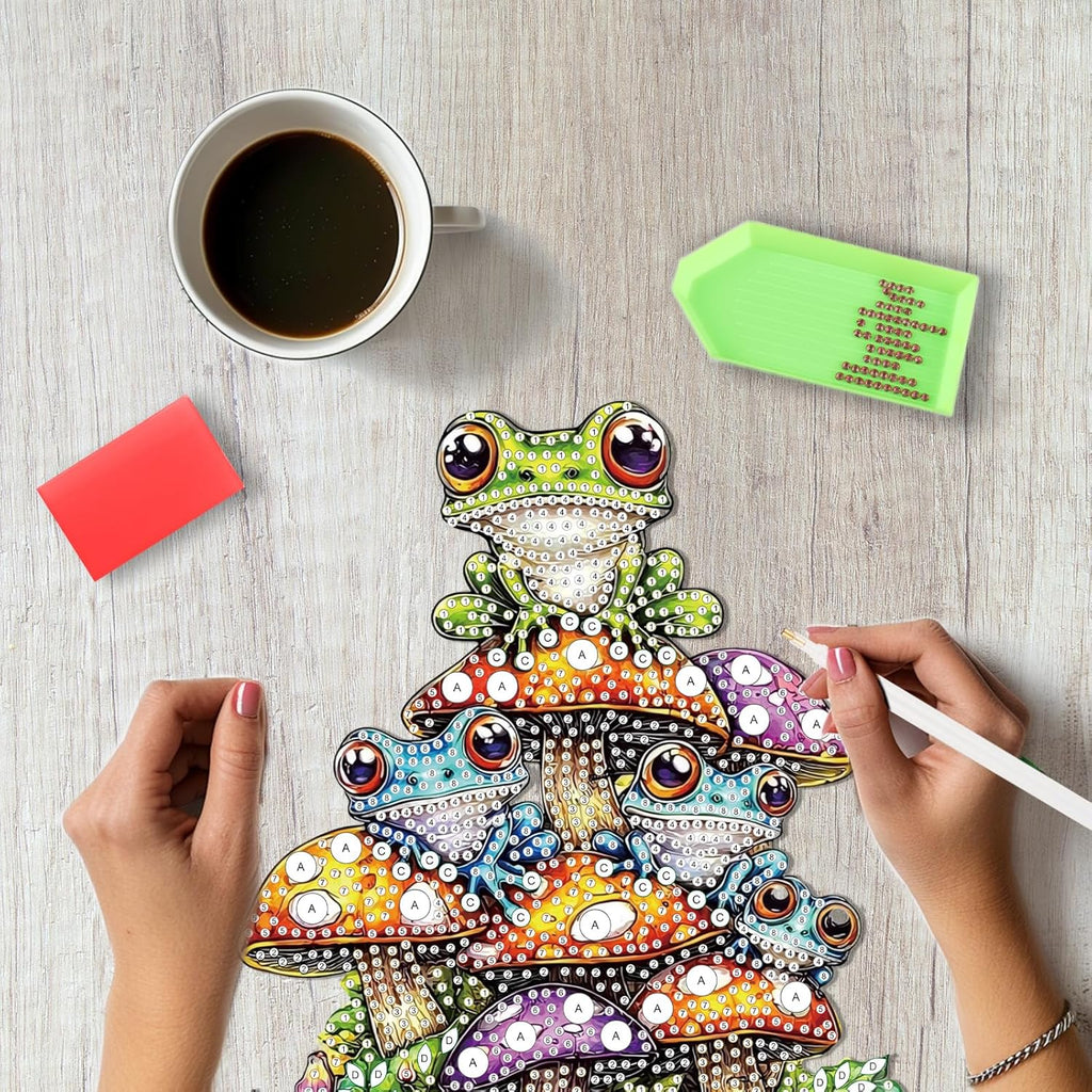 SENQAO Frog Diamond Art Hanging Kit for Adult, Special Shaped Rhinestone, Double Sided DIY Acrylic Diamond Art Painting Window Pendants Home Garden Wall Hanging Kits Hanging Ornament