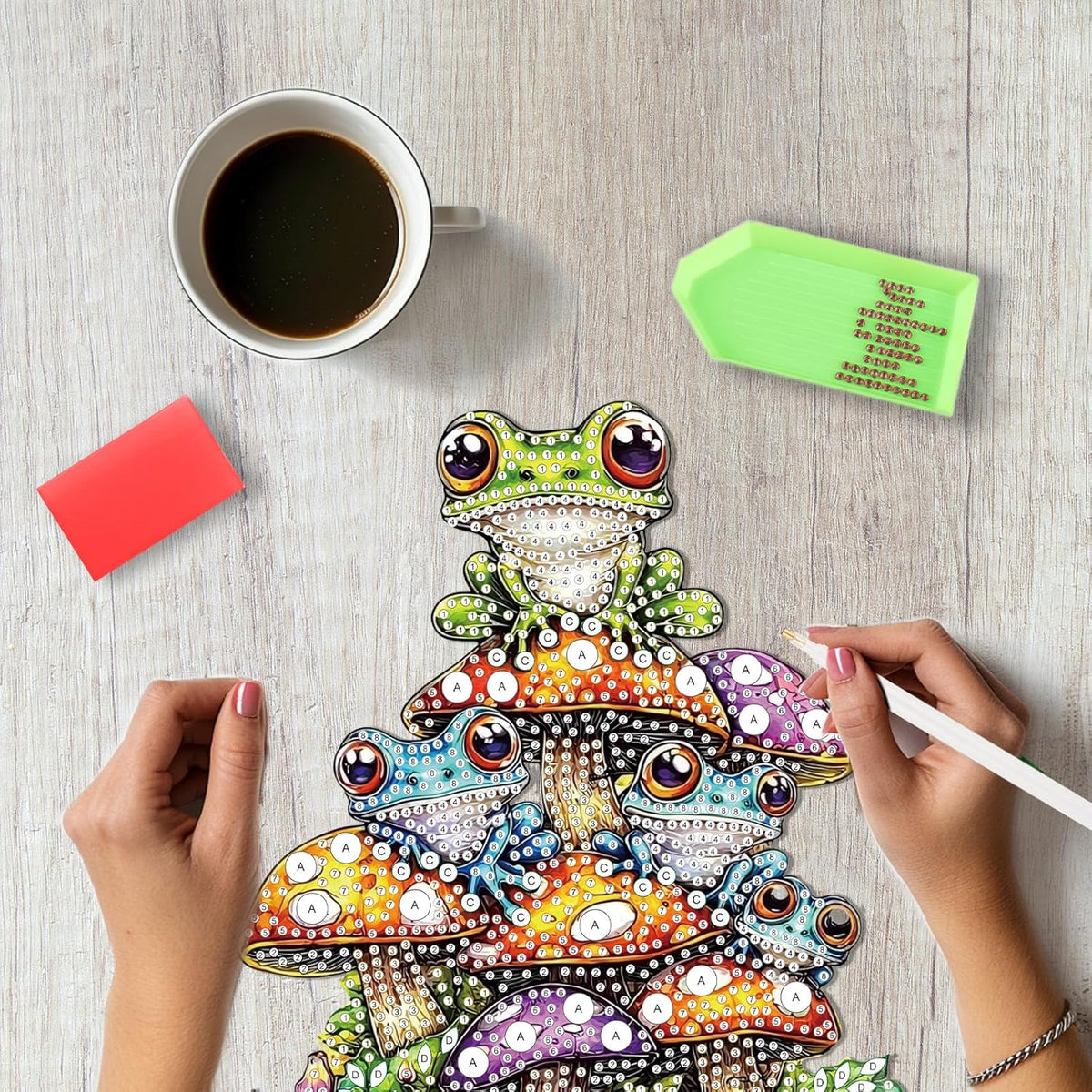 SENQAO Frog Diamond Art Hanging Kit for Adult, Special Shaped Rhinestone, Double Sided DIY Acrylic Diamond Art Painting Window Pendants Home Garden Wall Hanging Kits Hanging Ornament
