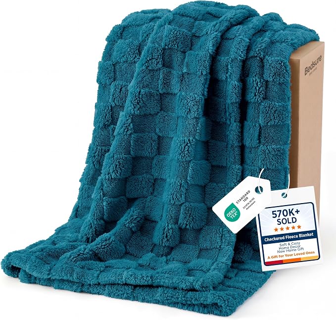 Bedsure GentleSoft Throw Blanket by Unknown