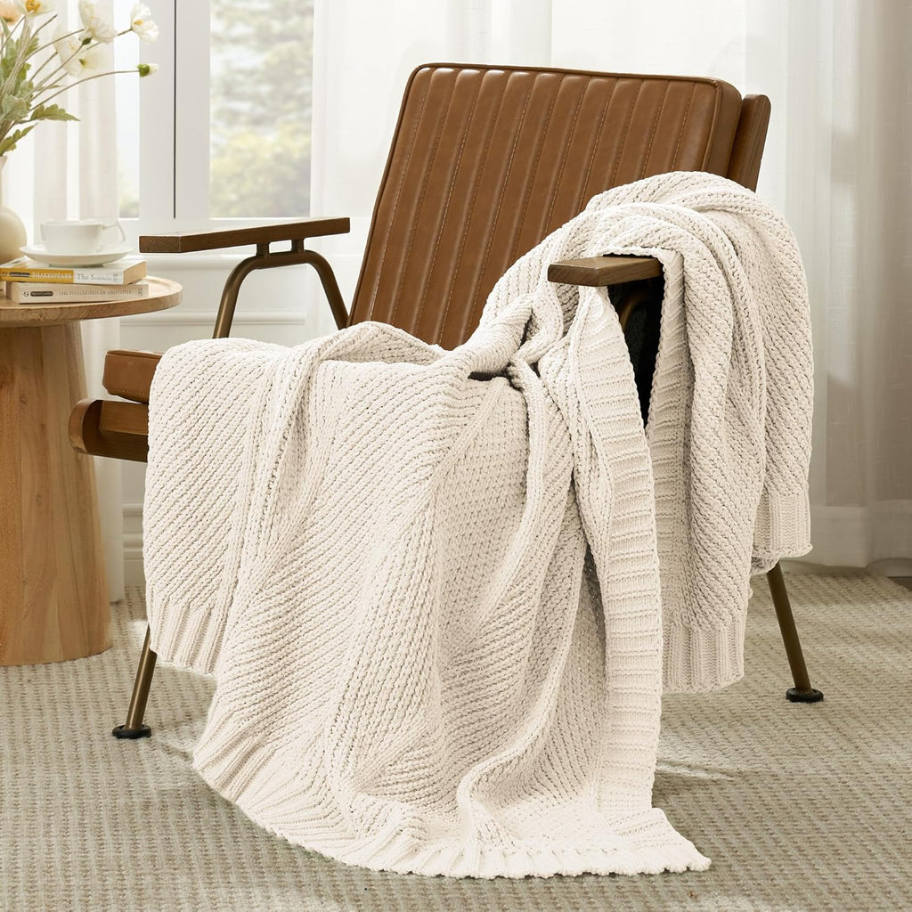 Amélie Home Chenille Knit Throw Blanket for Couch, Chevron Texture Decorative Soft Blanket for Sofa, Bed & Chair, 50"x60", Ivory