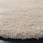 SAFAVIEH California Shag Collection Area Rug - Image 3
