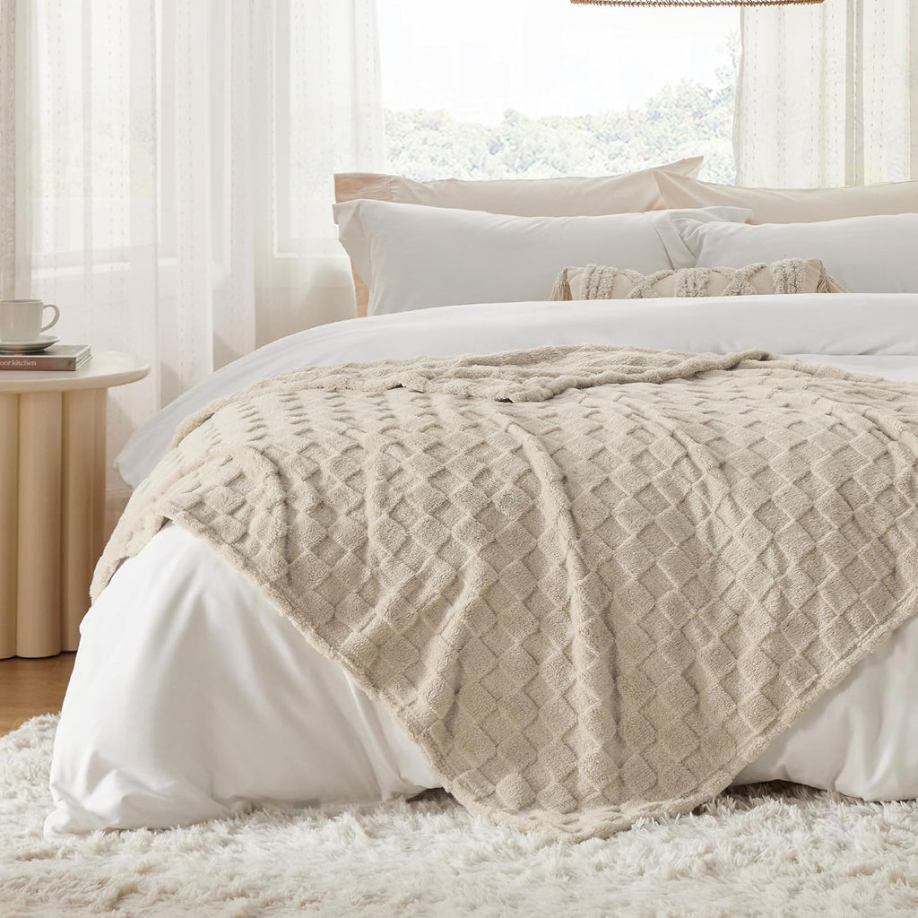 Bedsure GentleSoft Twin Blanket for Bed Light Brown - Super Soft Cozy Blankets for Women Men Girls, Cute Fuzzy Fleece Throws for Bedroom Couch, 60x80 Inches