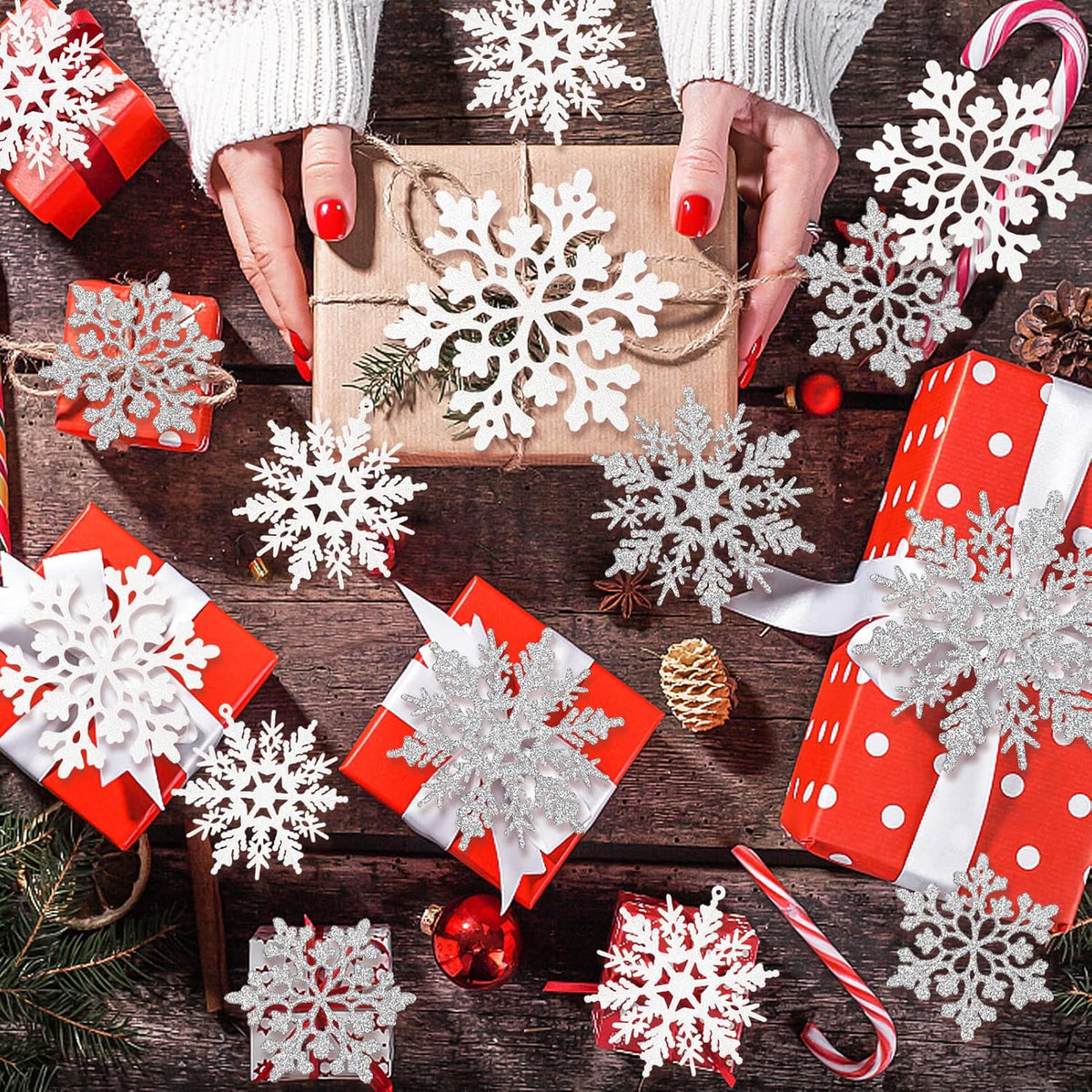 White and Silver Christmas Snowflake Ornaments- 36Pcs Plastic Glitter Hanging Snow Flakes for Christmas Tree Decorations Winter Wonderland Frozen Birthday Party Holiday Home Decor Craft Snowflakes