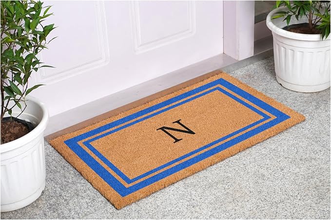 Calloway Mills 152972436N Blue Border 24" x 36" Monogram Doormat - Image 2