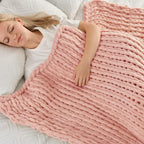 Maetoow Tighter Version Chenille Chunky Knit Blanket Throw 50×60 Inch, Handmade Warm & Cozy Blanket Couch, Bed, Home Decor, Soft Fleece Banket, Boho Thick Blankets and Giant Yarn Throws, Rose Pink