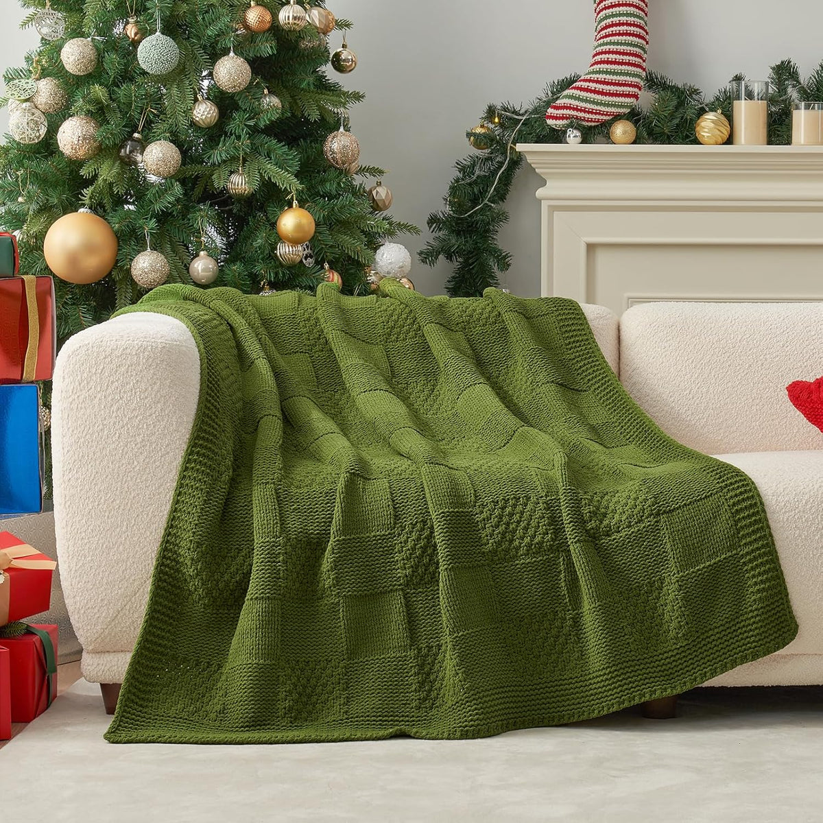Amélie Home Chenille Knit Throw Blanket for Couch, Checkered Texture Decorative Soft Blanket for Sofa, Bed & Living Room, 50"x60", Olive Green